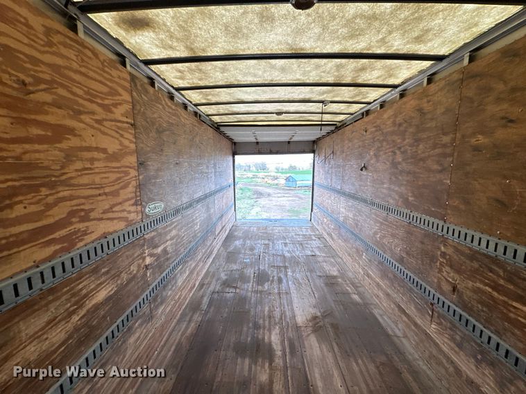 image for item OE9101 1998 International  4900 box truck