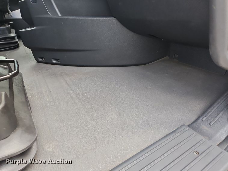 image for item OK9860 2019 Freightliner  Cascadia  semi truck