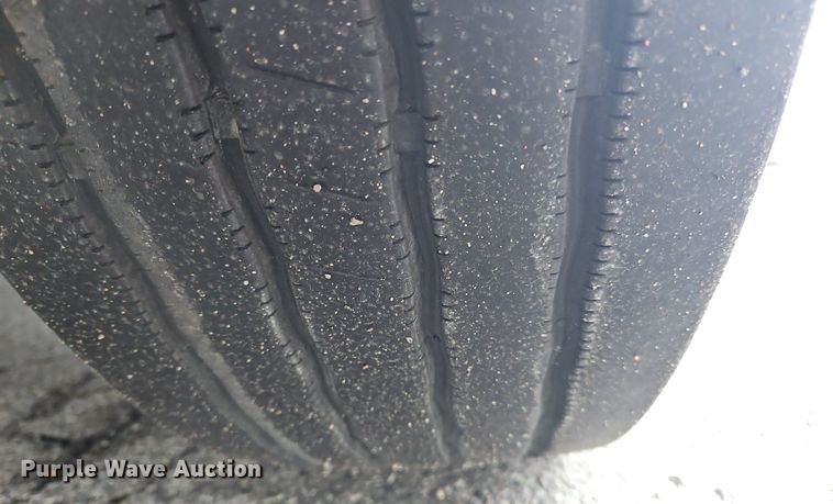 image for item OK9860 2019 Freightliner  Cascadia  semi truck