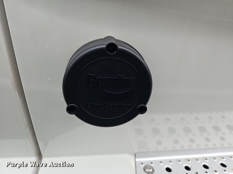 image for item OK9863 2018 Freightliner  Cascadia  semi truck