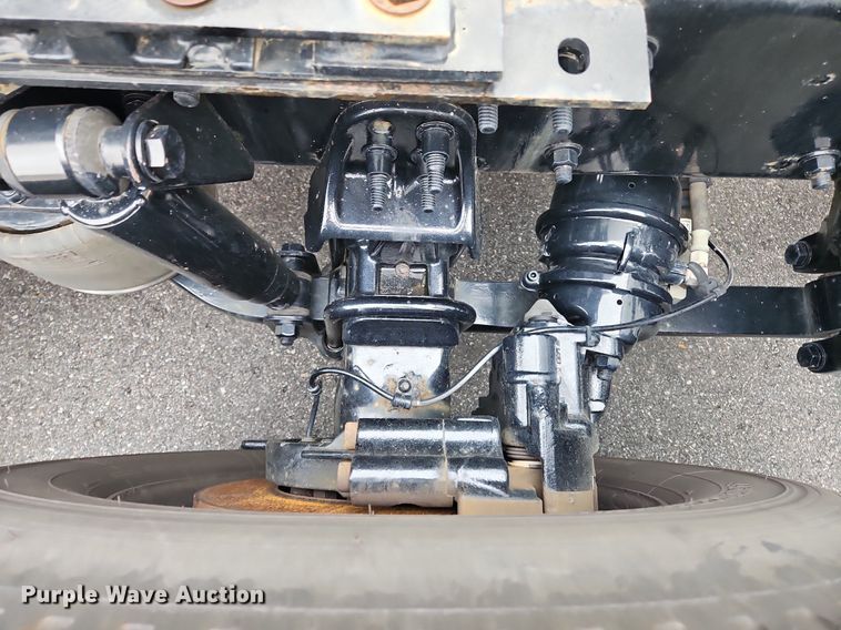 image for item OK9863 2018 Freightliner  Cascadia  semi truck