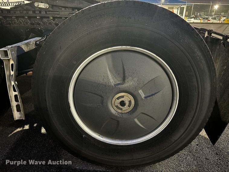 image for item OK9863 2018 Freightliner  Cascadia  semi truck