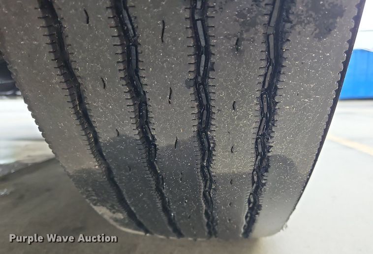 image for item OK9867 2020 International  LT625 semi truck