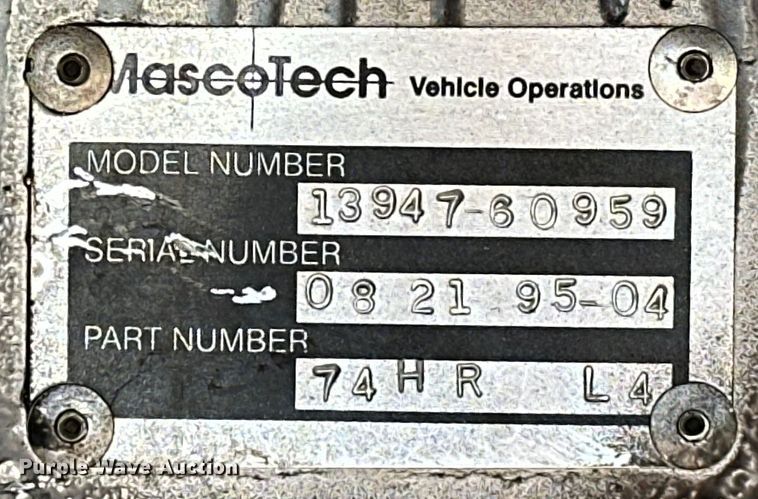 image for item OM9481 1996 Mack CH613 semi truck