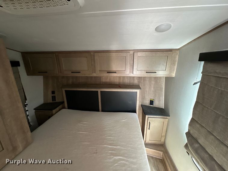 image for item DG4413 2022 Keystone Arcadia camper