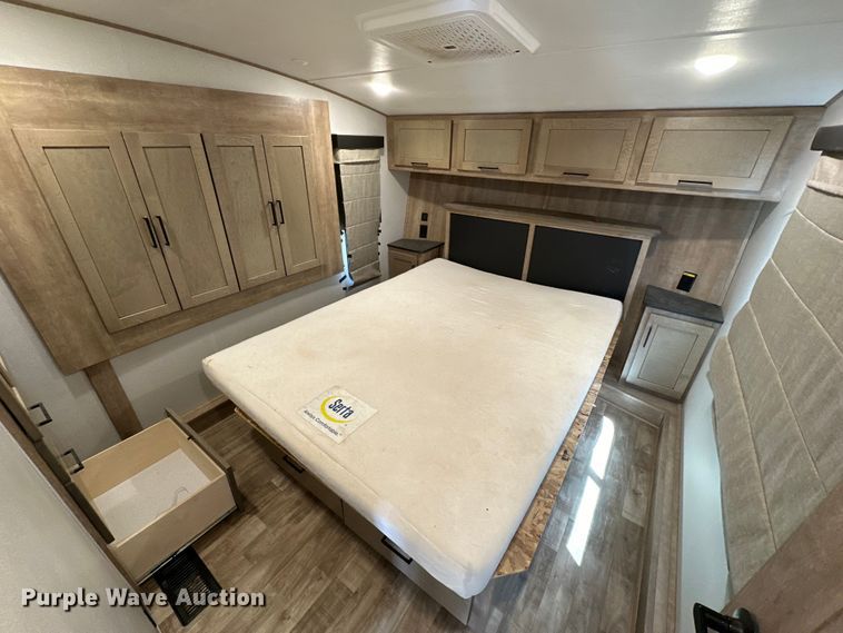 image for item DG4413 2022 Keystone Arcadia camper