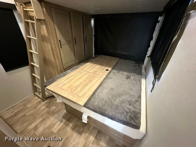 image for item DG4413 2022 Keystone Arcadia camper