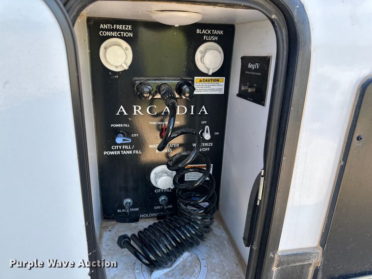 image for item DG4413 2022 Keystone Arcadia camper