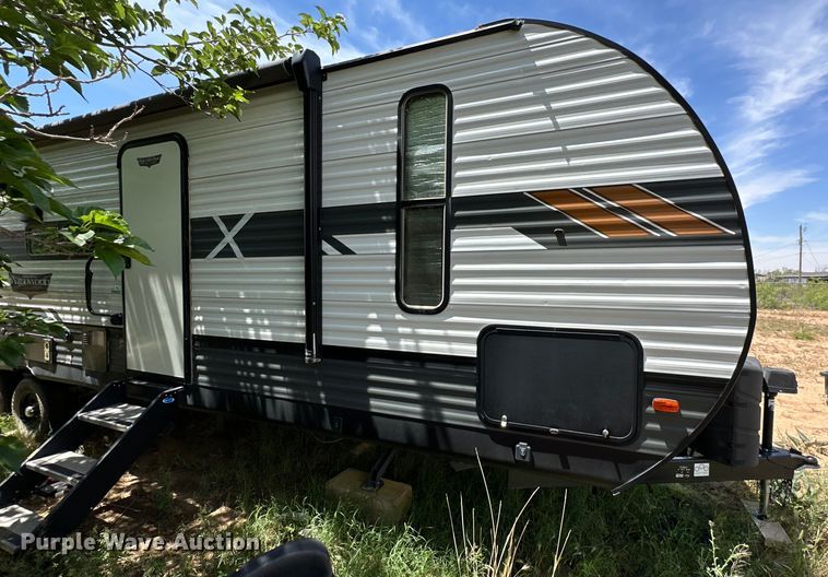 image for item DG4415 2021 Forrest River Wildwood camper