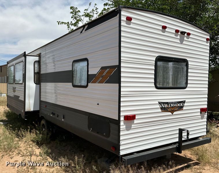 image for item DG4415 2021 Forrest River Wildwood camper