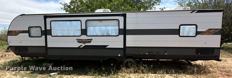image for item DG4415 2021 Forrest River Wildwood camper