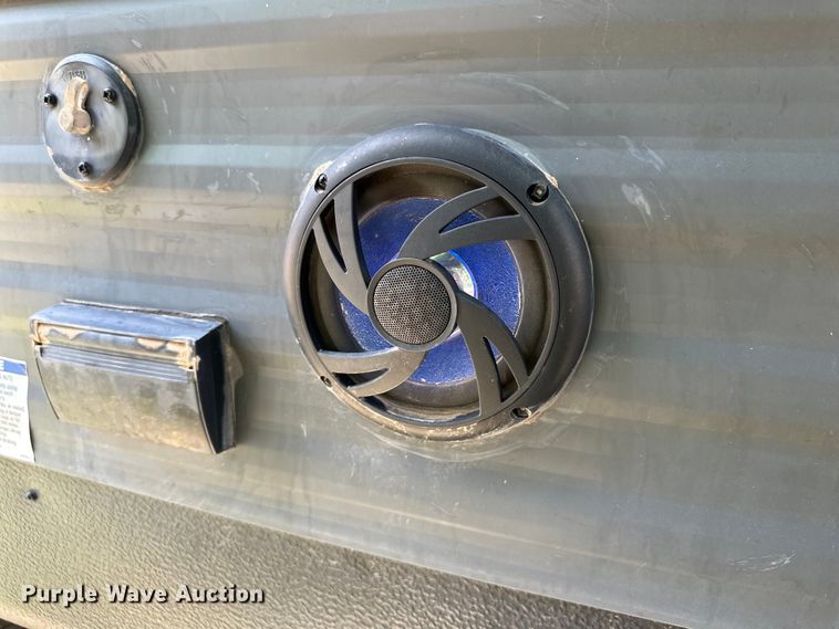 image for item DG4415 2021 Forrest River Wildwood camper