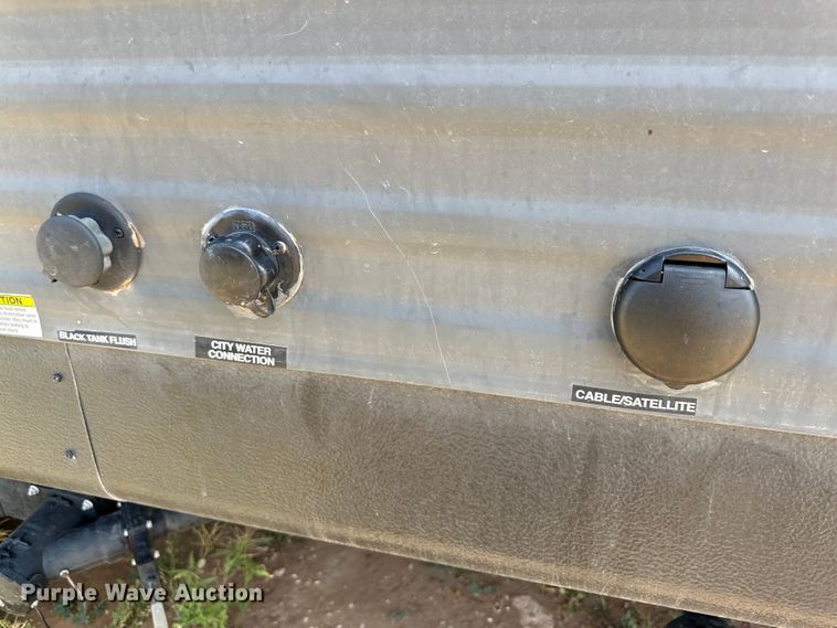 image for item DG4415 2021 Forrest River Wildwood camper