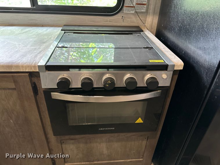 image for item DG4415 2021 Forrest River Wildwood camper