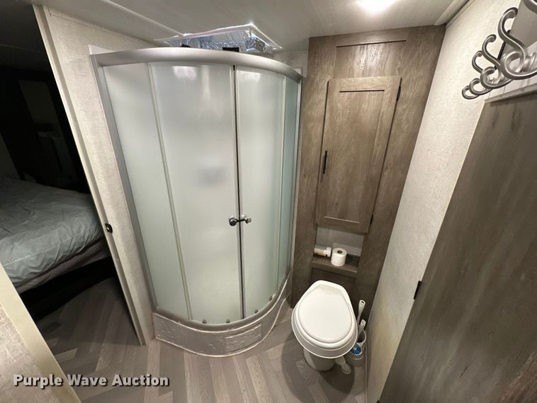 image for item DG4415 2021 Forrest River Wildwood camper