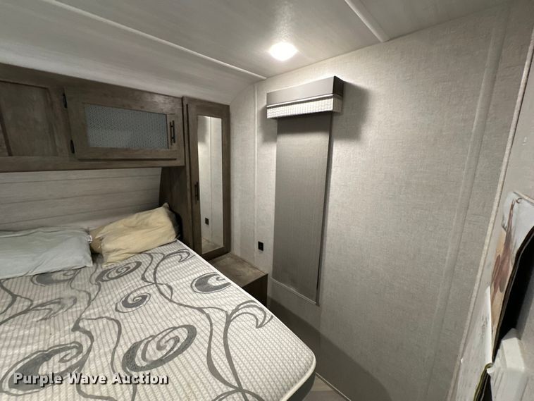 image for item DG4415 2021 Forrest River Wildwood camper