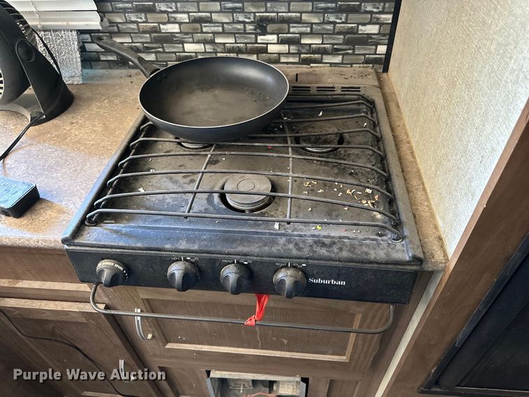 image for item DG4418 2018 Gulf Stream Kingsport camper