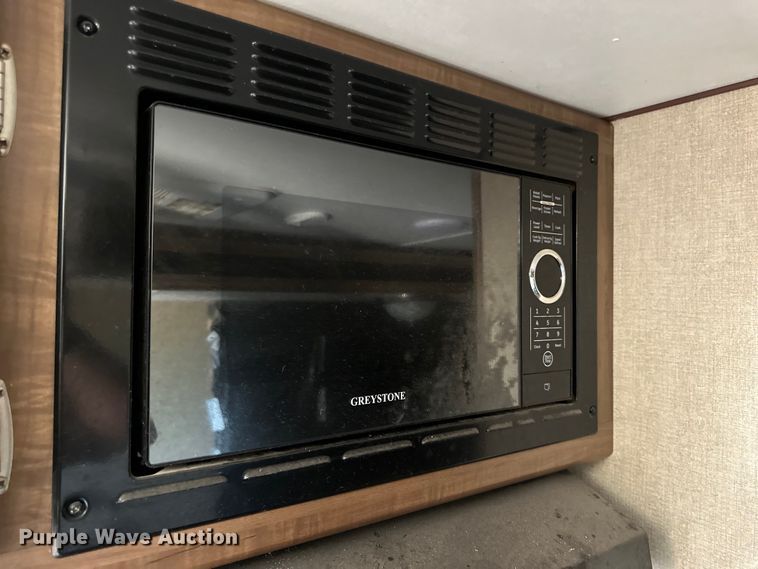 image for item DG4418 2018 Gulf Stream Kingsport camper