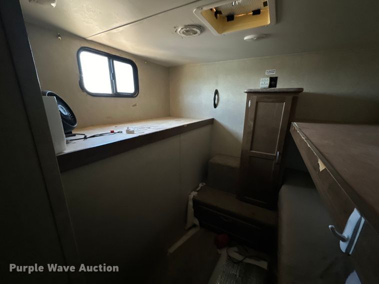 image for item DG4418 2018 Gulf Stream Kingsport camper