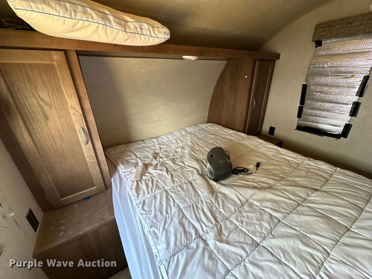 image for item DG4418 2018 Gulf Stream Kingsport camper