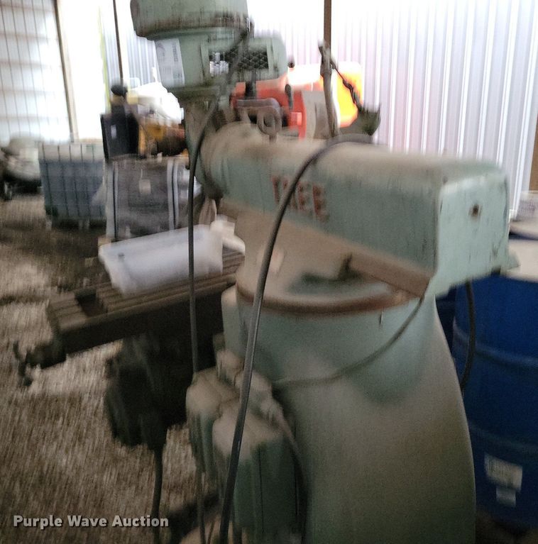 image for item DI3046 Tree Tool and Die Works 2UV mill