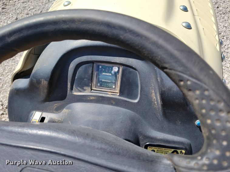 image for item DI3056 2007 Cub Cadet GT 2554 lawn mower