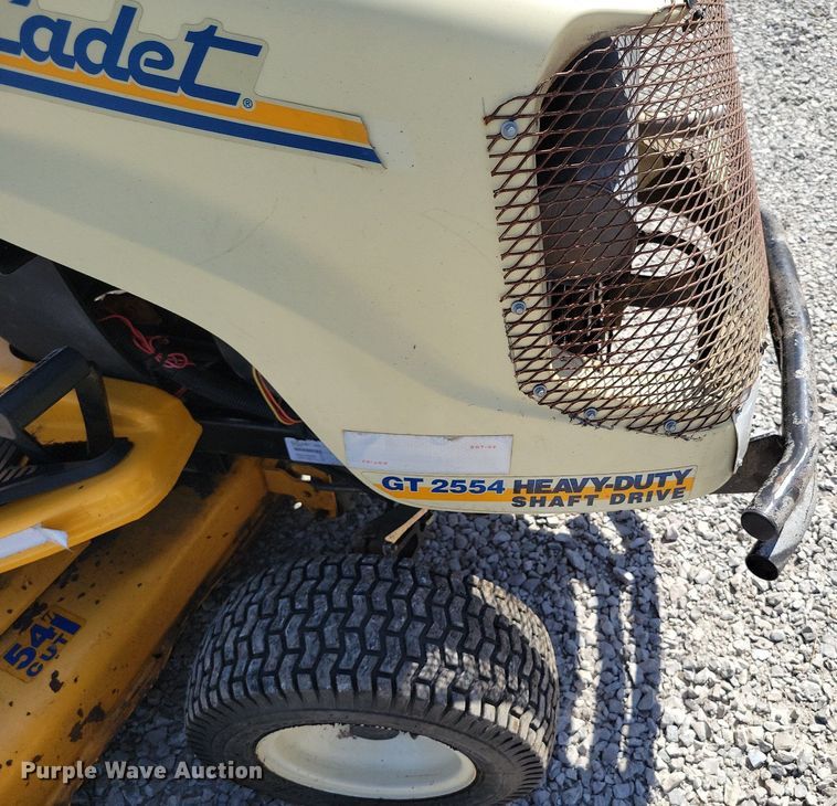 image for item DI3056 2007 Cub Cadet GT 2554 lawn mower