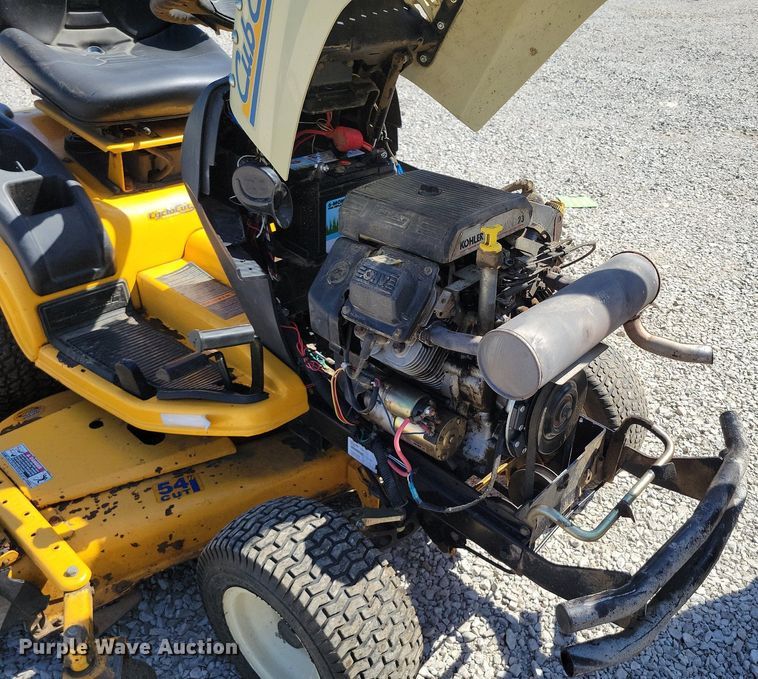 image for item DI3056 2007 Cub Cadet GT 2554 lawn mower