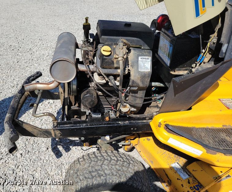 image for item DI3056 2007 Cub Cadet GT 2554 lawn mower