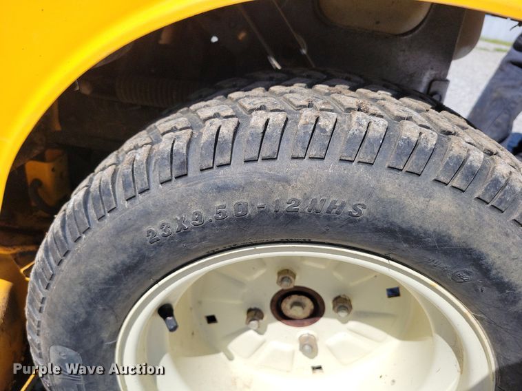 image for item DI3056 2007 Cub Cadet GT 2554 lawn mower