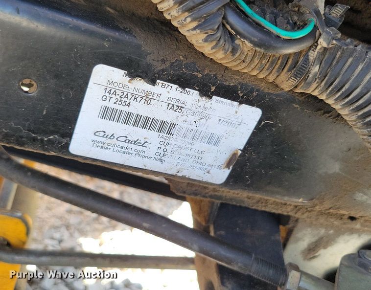 image for item DI3056 2007 Cub Cadet GT 2554 lawn mower