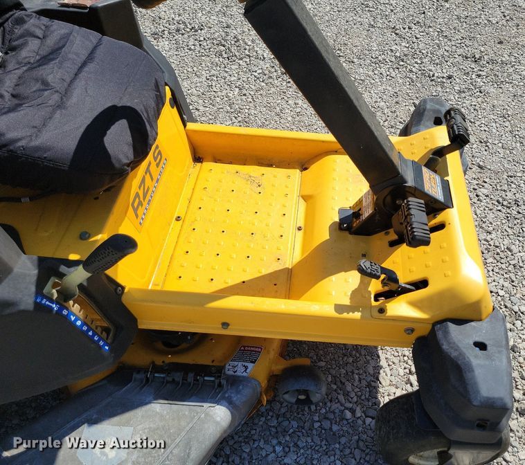 image for item DI3057 2013 Cub Cadet RZTS lawn mower