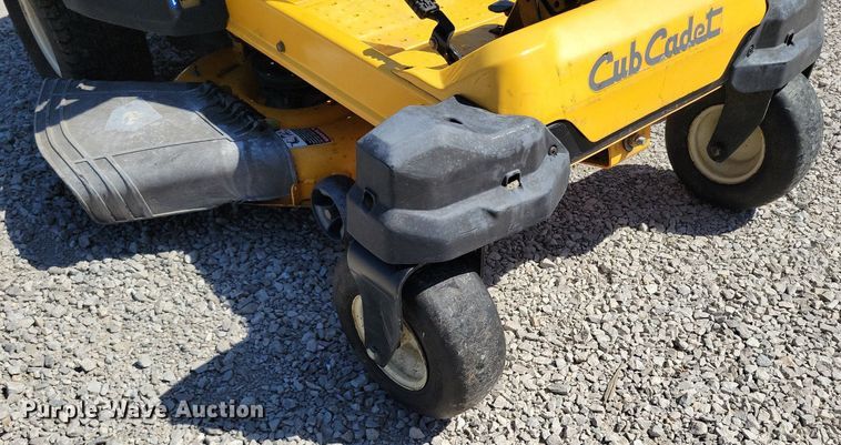 image for item DI3057 2013 Cub Cadet RZTS lawn mower