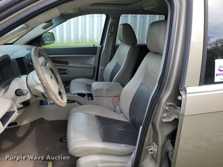 image for item DI3061 2005 Jeep Grand Cherokee Limited SUV