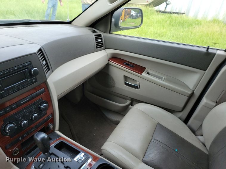 image for item DI3061 2005 Jeep Grand Cherokee Limited SUV