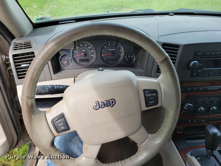 image for item DI3061 2005 Jeep Grand Cherokee Limited SUV