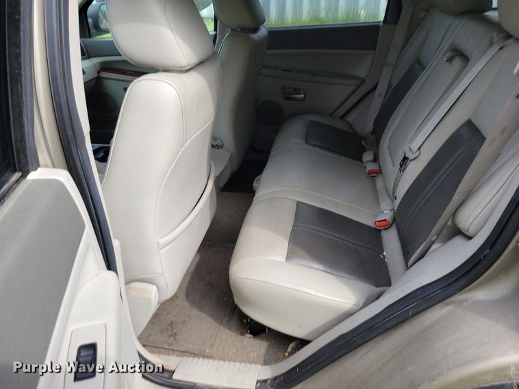 image for item DI3061 2005 Jeep Grand Cherokee Limited SUV