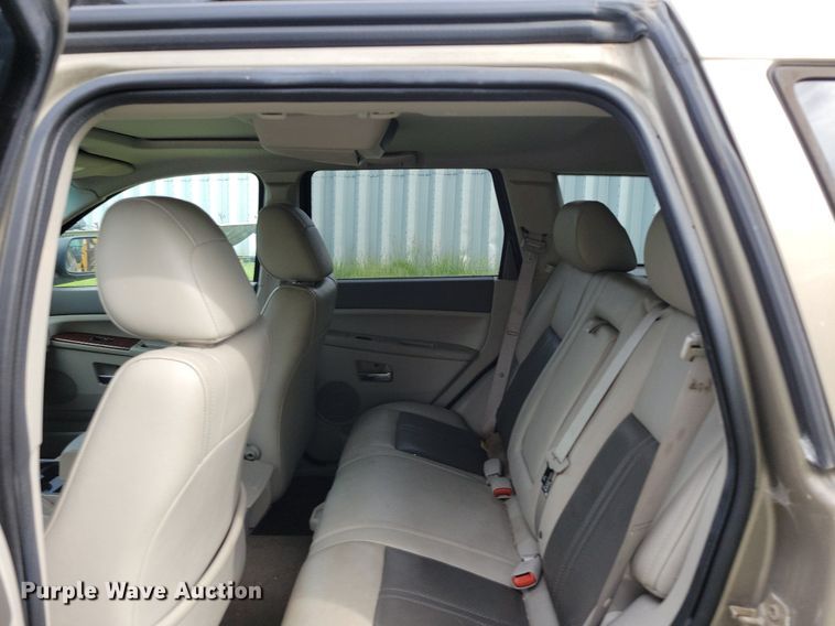 image for item DI3061 2005 Jeep Grand Cherokee Limited SUV