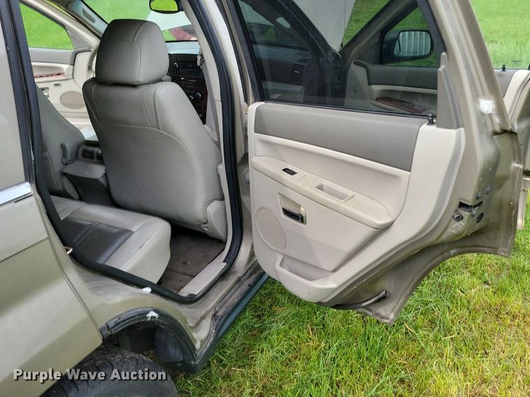 image for item DI3061 2005 Jeep Grand Cherokee Limited SUV