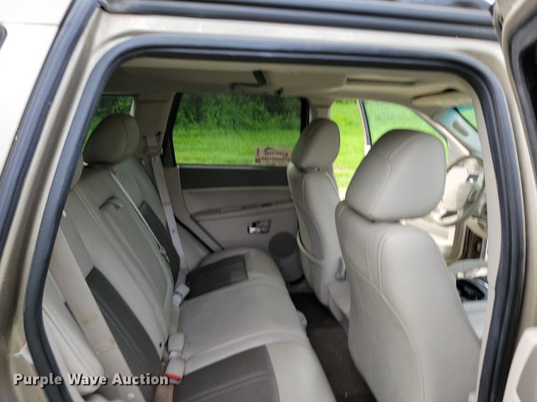 image for item DI3061 2005 Jeep Grand Cherokee Limited SUV