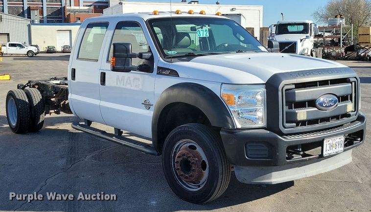 image for item DK4186 2012 Ford F550 Super Duty XL Crew Cab truck cab and chassis