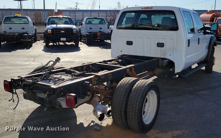 image for item DK4186 2012 Ford F550 Super Duty XL Crew Cab truck cab and chassis