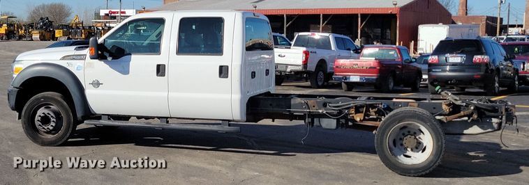 image for item DK4186 2012 Ford F550 Super Duty XL Crew Cab truck cab and chassis