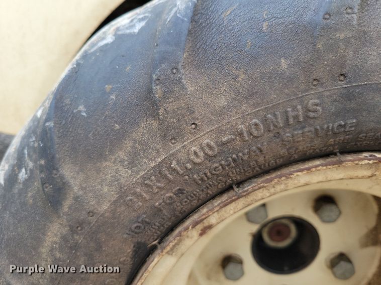 image for item DK4223 Grasshopper 725G2 ZTR lawn mower