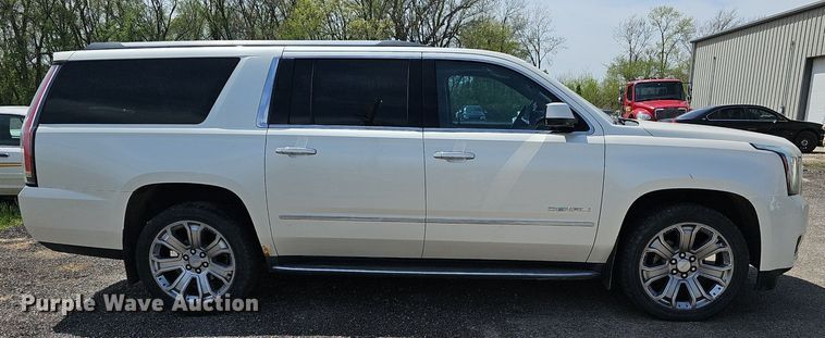 image for item DM1636 2015 GMC Yukon Denali XL SUV