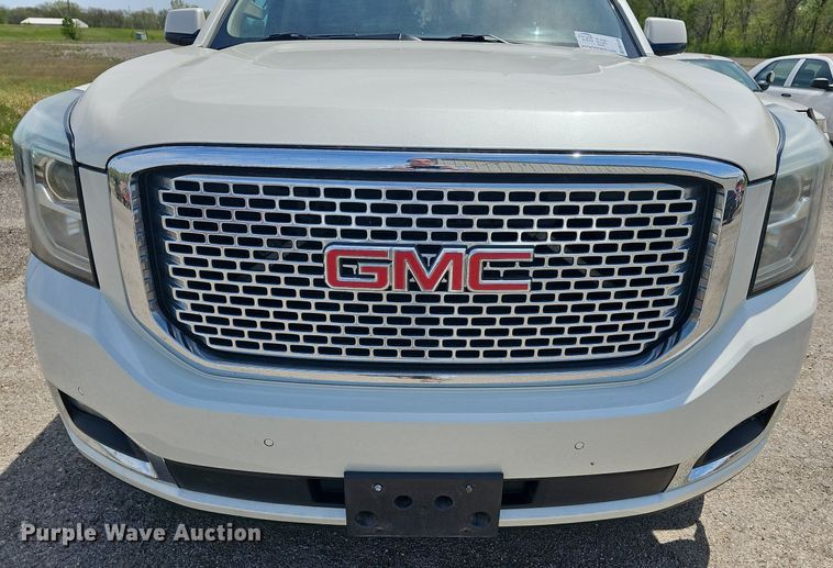 image for item DM1636 2015 GMC Yukon Denali XL SUV