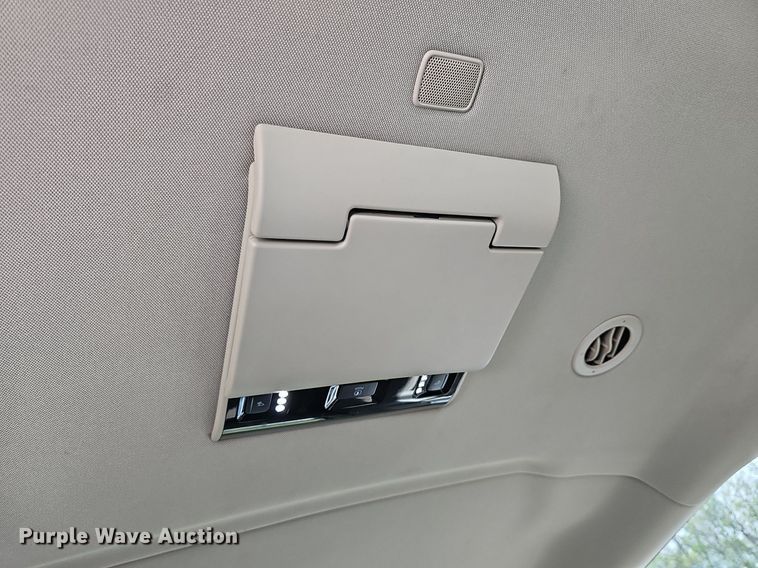 image for item DM1636 2015 GMC Yukon Denali XL SUV