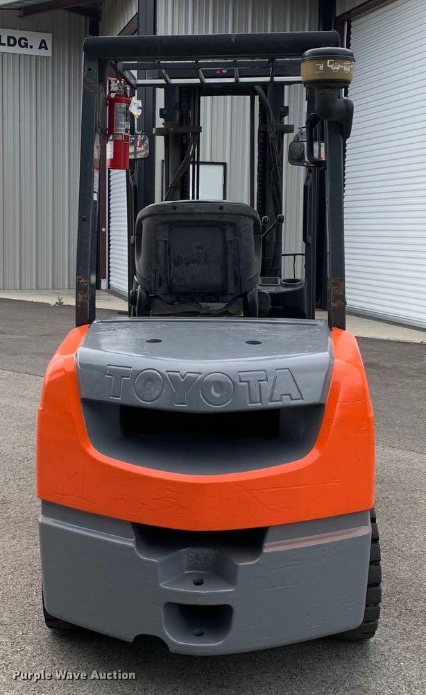 image for item DM7843 Toyota  8FDU32 forklift