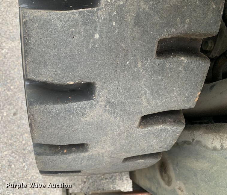 image for item DM7843 Toyota  8FDU32 forklift