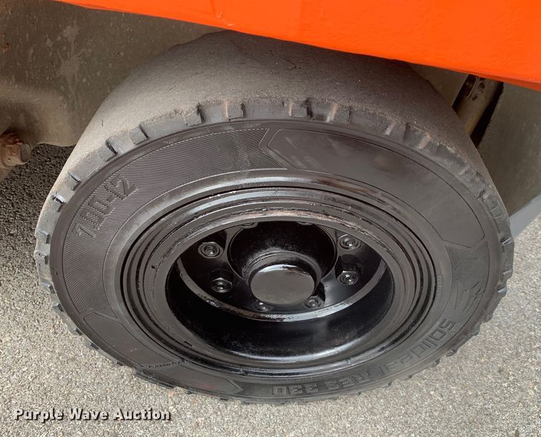 image for item DM7844 Toyota 8FD35U forklift